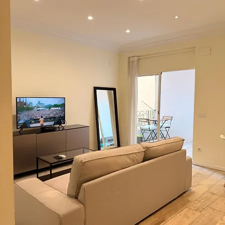 Apartment Friendly Host