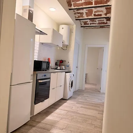 Friendly Host Apartment *